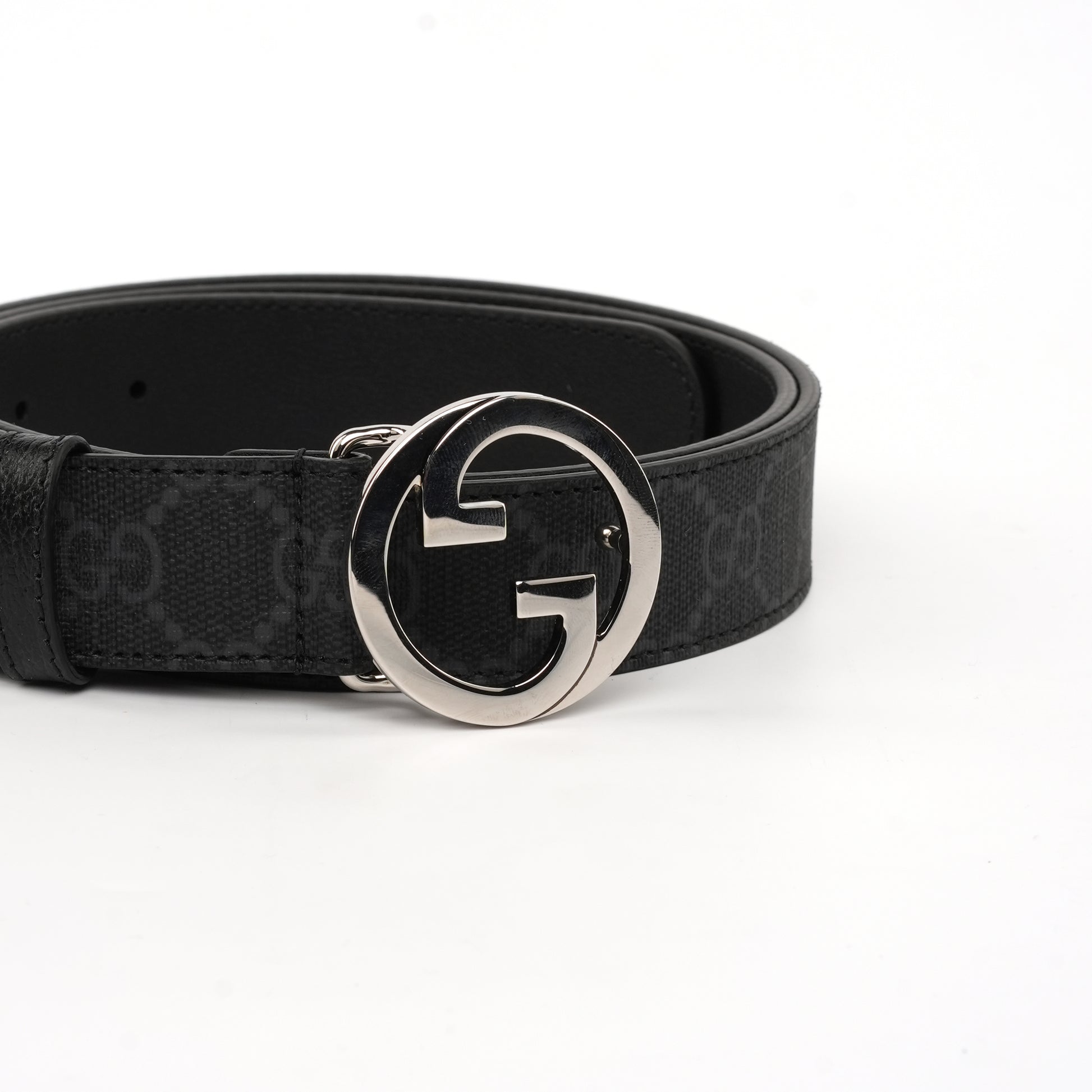 Cintura Gucci con fibbia GG a incrocio