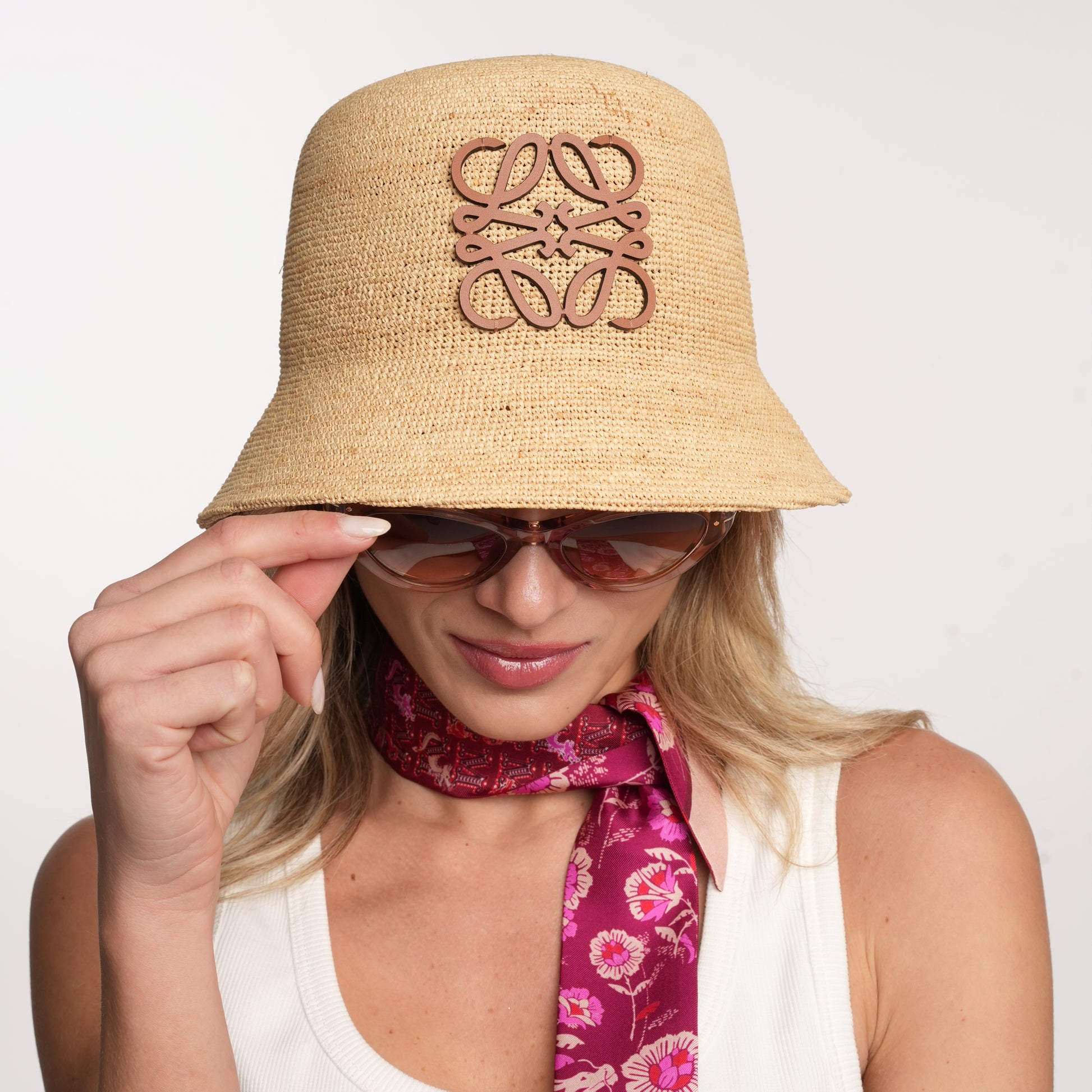 Cappello Loewe in rafia e pelle di vitello