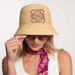 Cappello Loewe in rafia e pelle di vitello